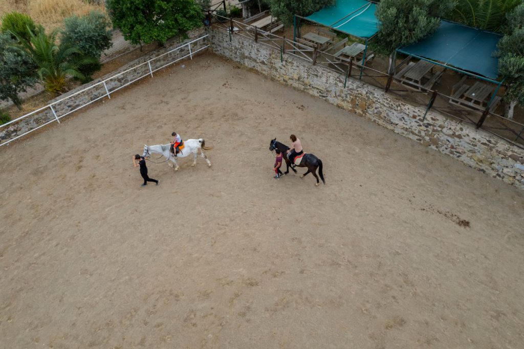 havran-fotofest-2022-sergileme-Mehmet-YAVUZ-kocadag-at-ciftligi